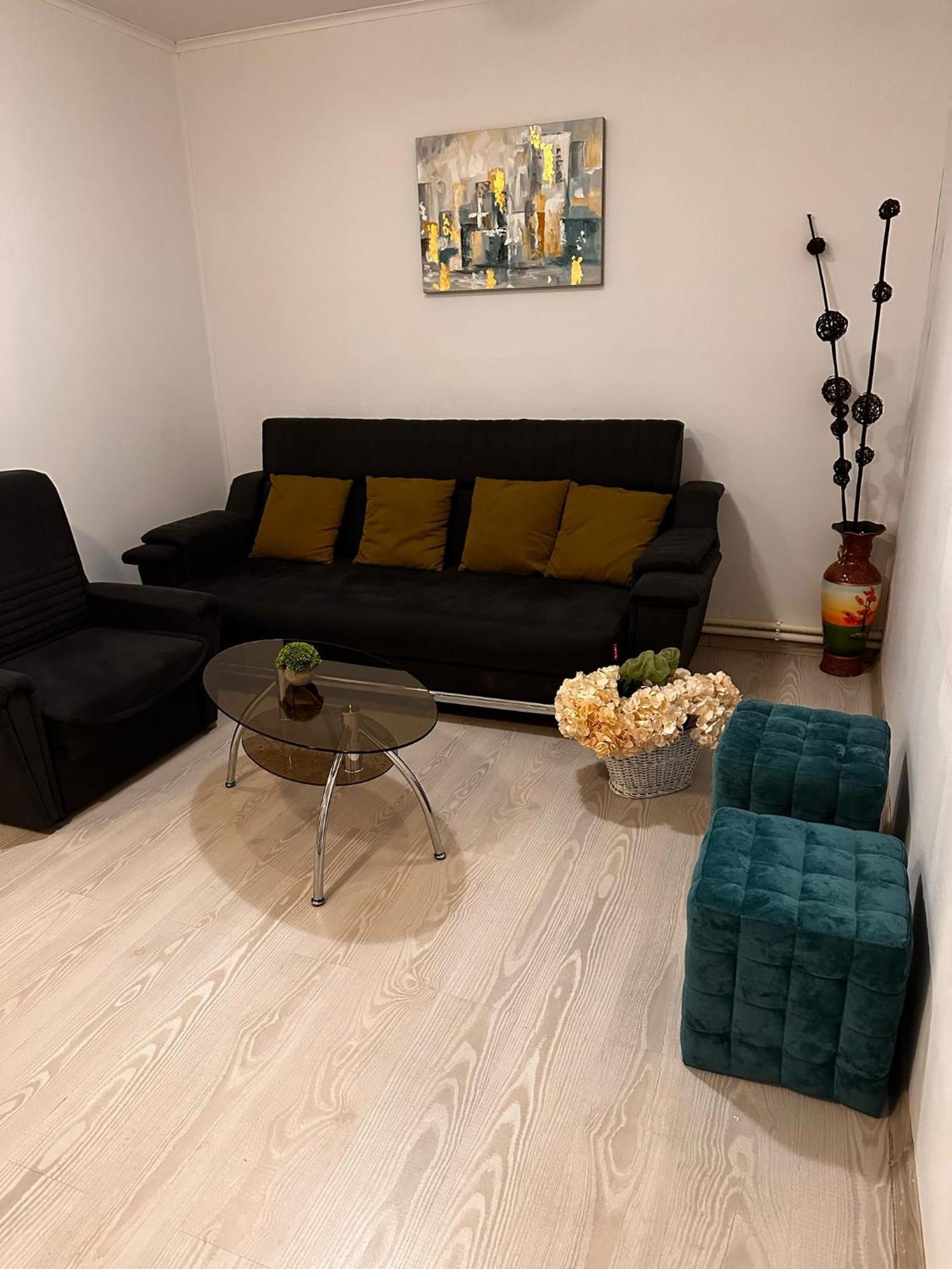 Hotel Green House Craiova Esterno foto