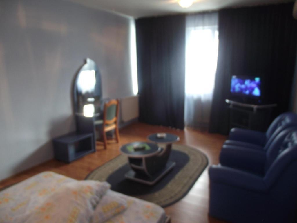 Hotel Green House Craiova Esterno foto