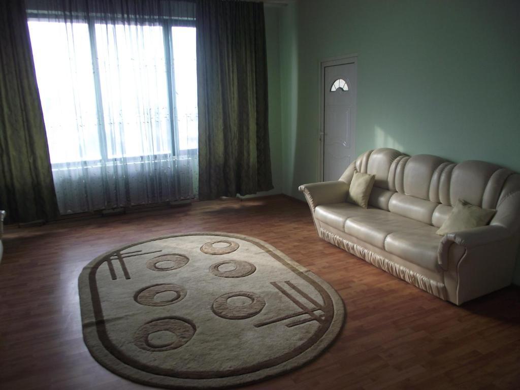 Hotel Green House Craiova Esterno foto